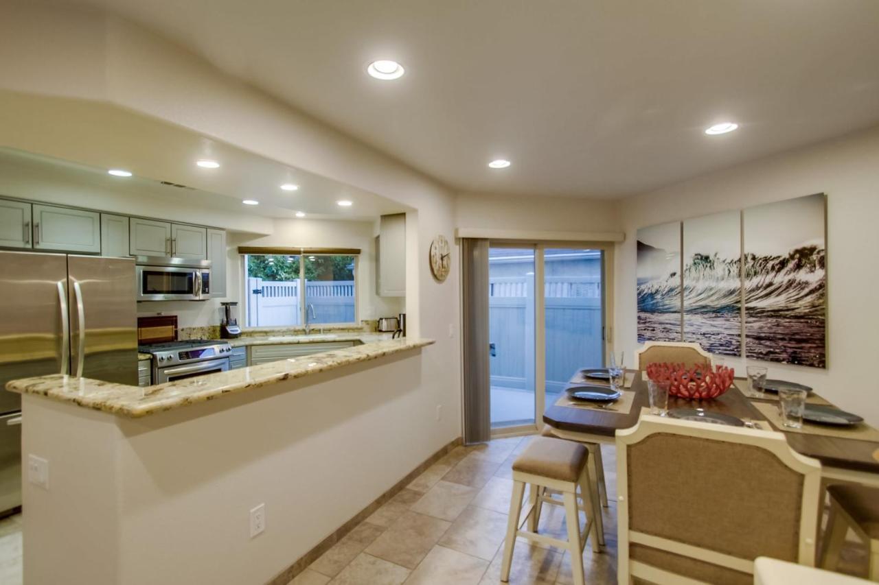 Bay View Dream - Steps To Bay, Rooftop Patio & Ac Holiday home San Diego