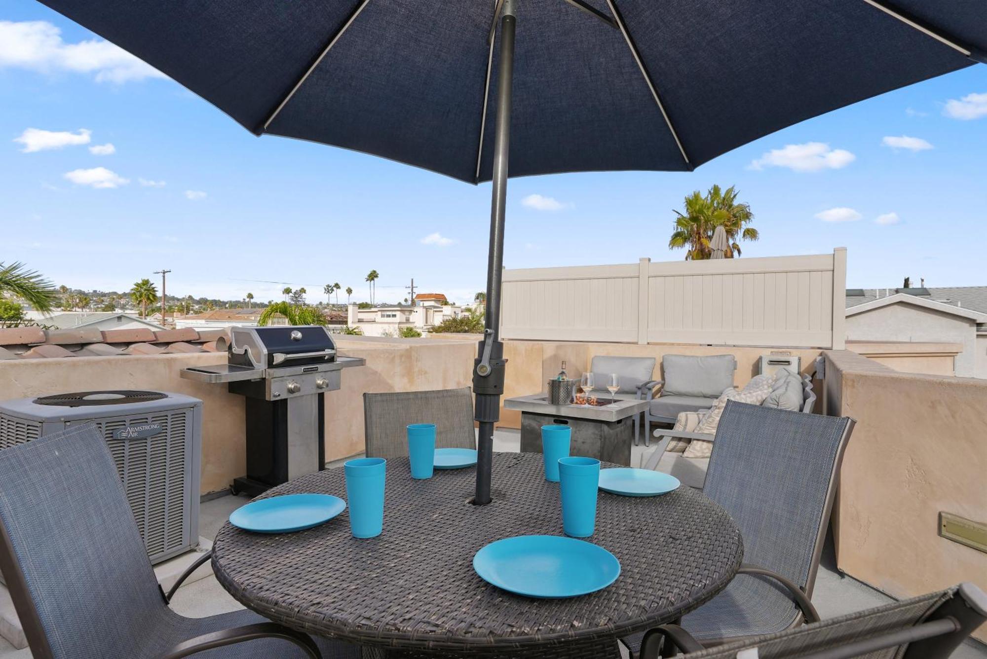 Bay View Dream - Steps To Bay, Rooftop Patio & Ac * San Diego