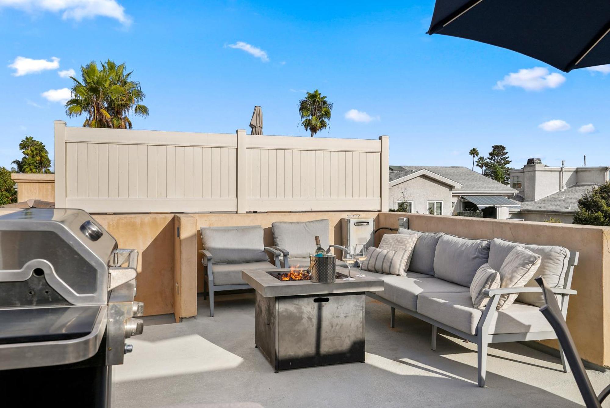 Bay View Dream - Steps To Bay, Rooftop Patio & Ac * San Diego