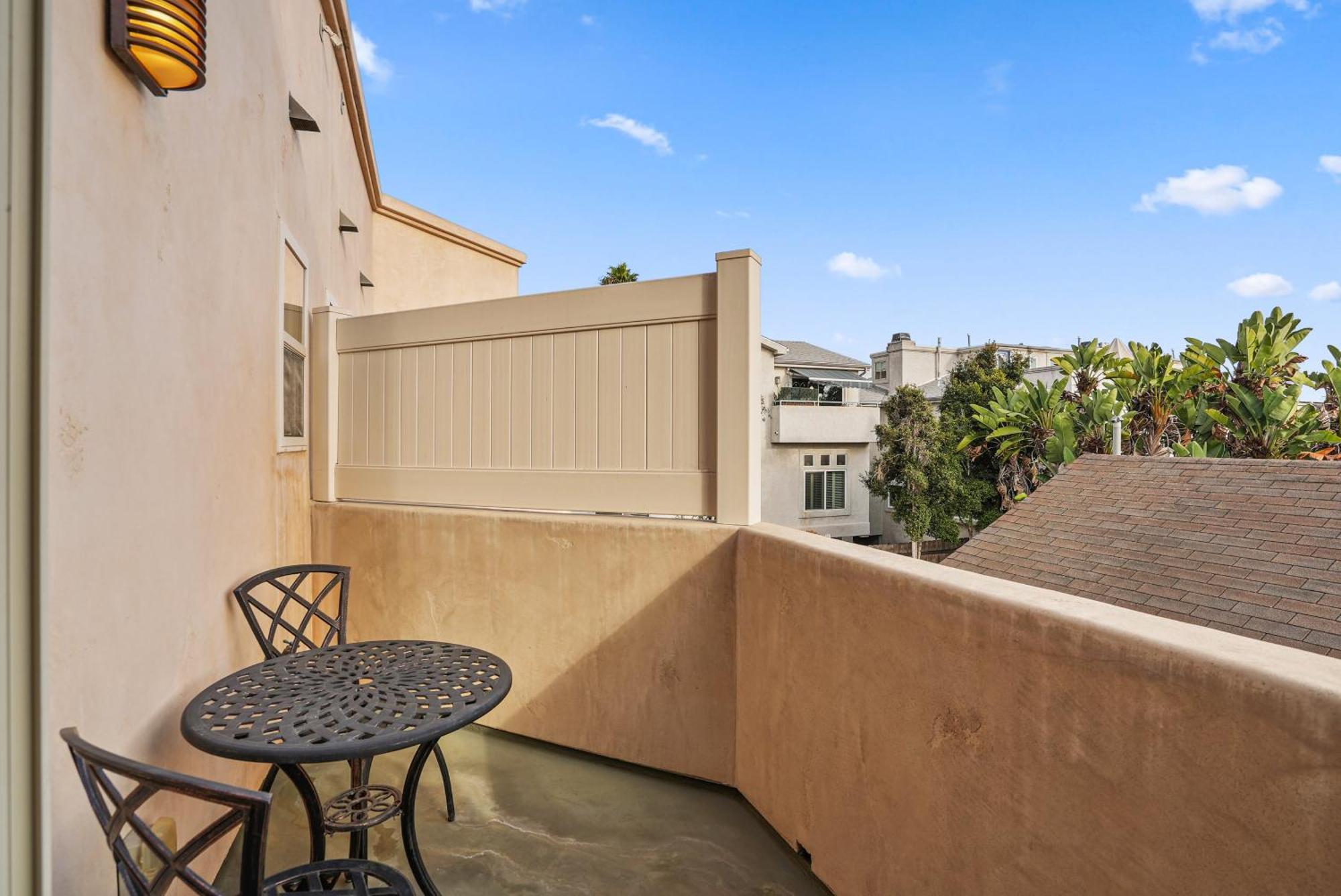 Bay View Dream - Steps To Bay, Rooftop Patio & Ac