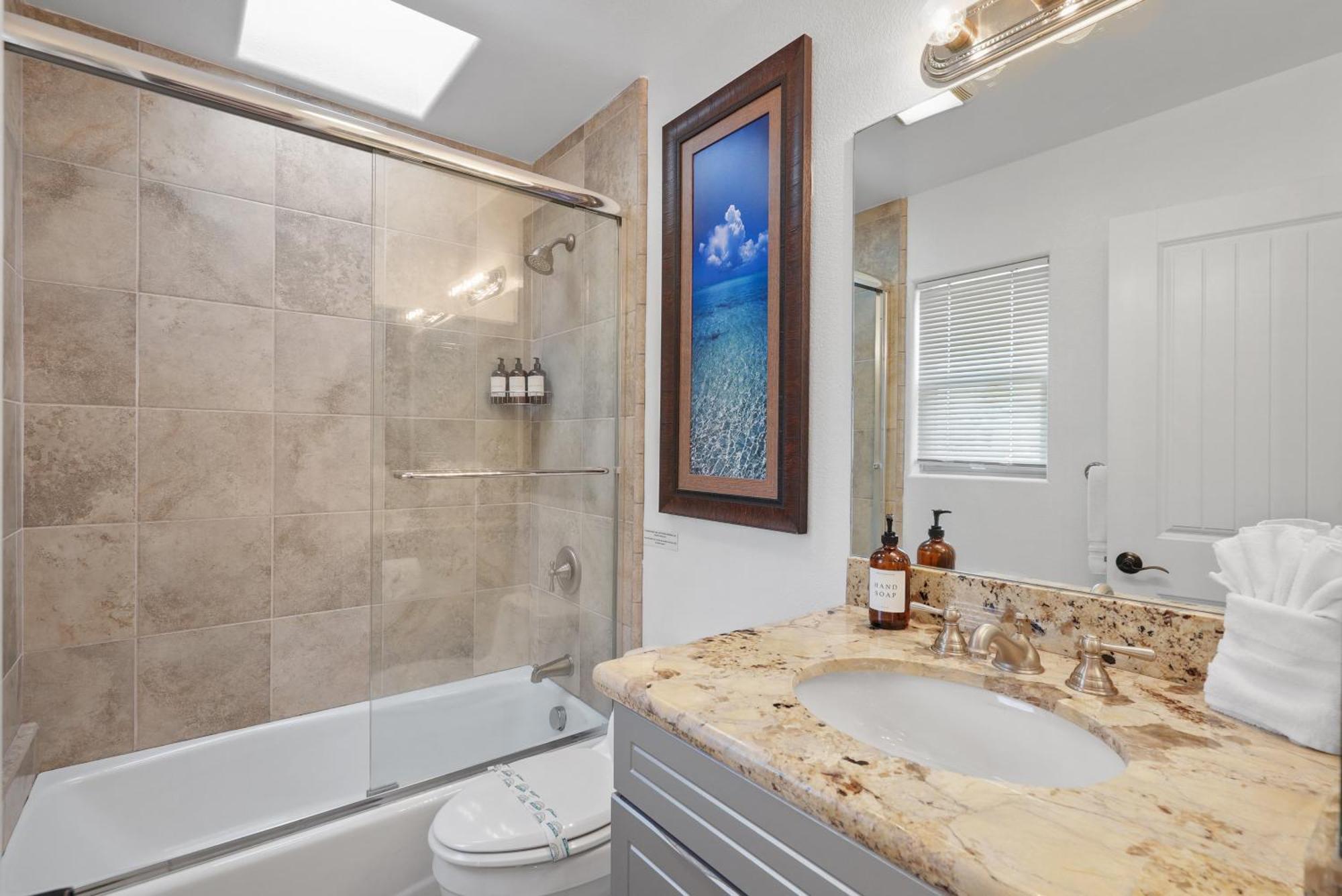 Bay View Dream - Steps To Bay, Rooftop Patio & Ac *