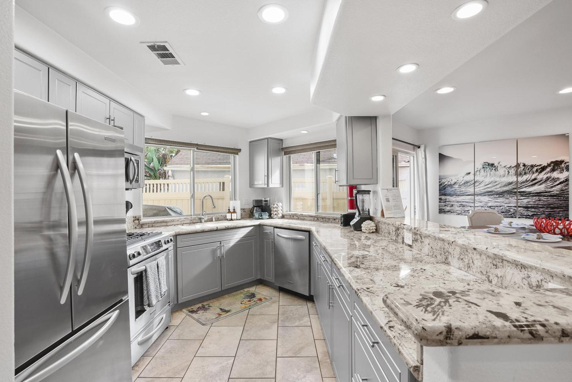 Bay View Dream - Steps To Bay, Rooftop Patio & Ac * San Diego